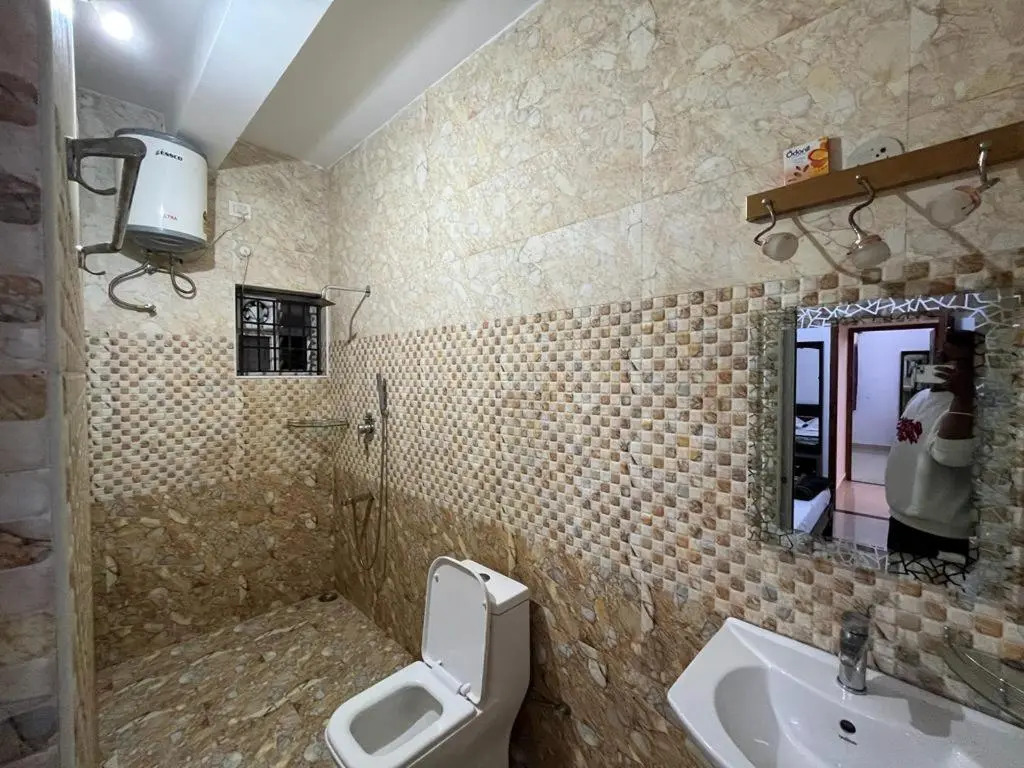REHMANS HOMESTAY