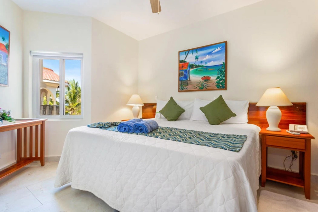 SunBreeze Suites