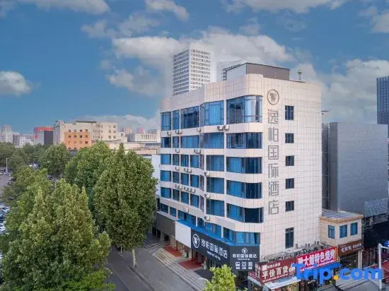 Yibai International Hotel (Zibo Wanxianghui Branch)