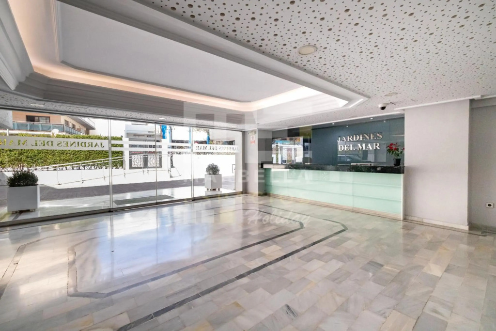 Central location, next to the beach at Golden Mile 208