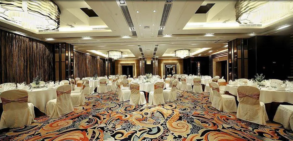 Rainbird Hotel