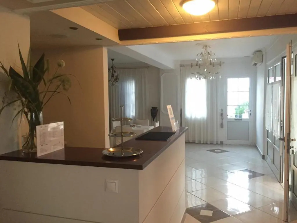 Polemis Studios & Apartments