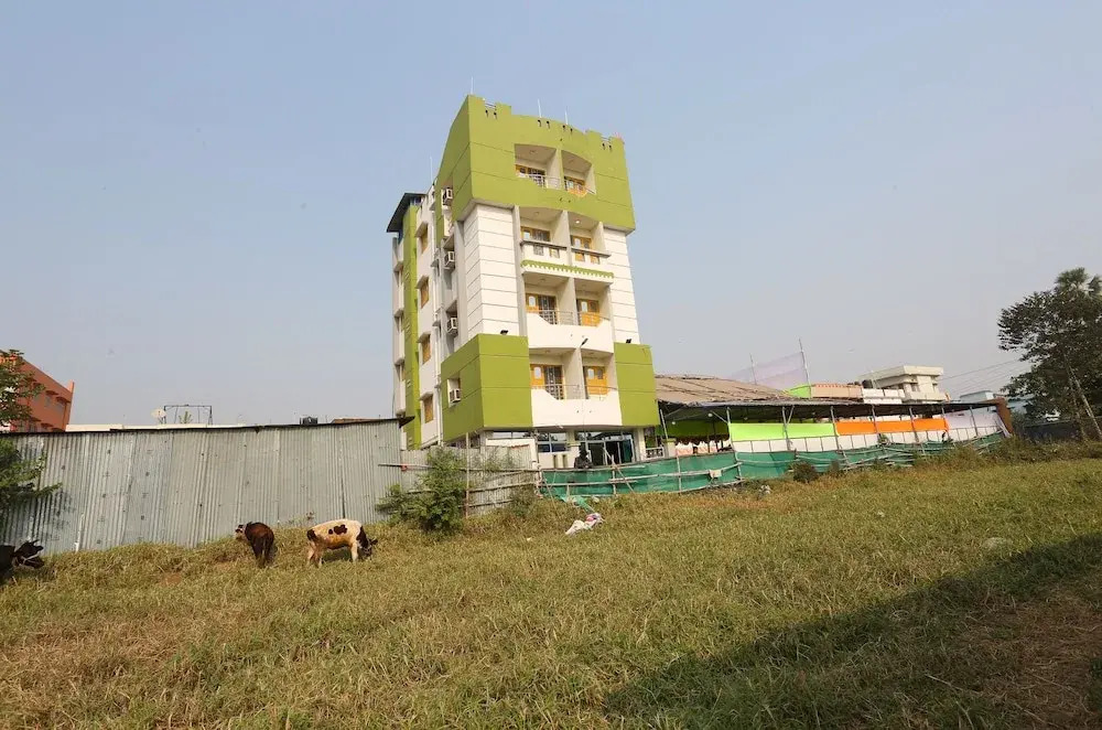 OYO Flagship 4655 Home Stay Hotel Vihar