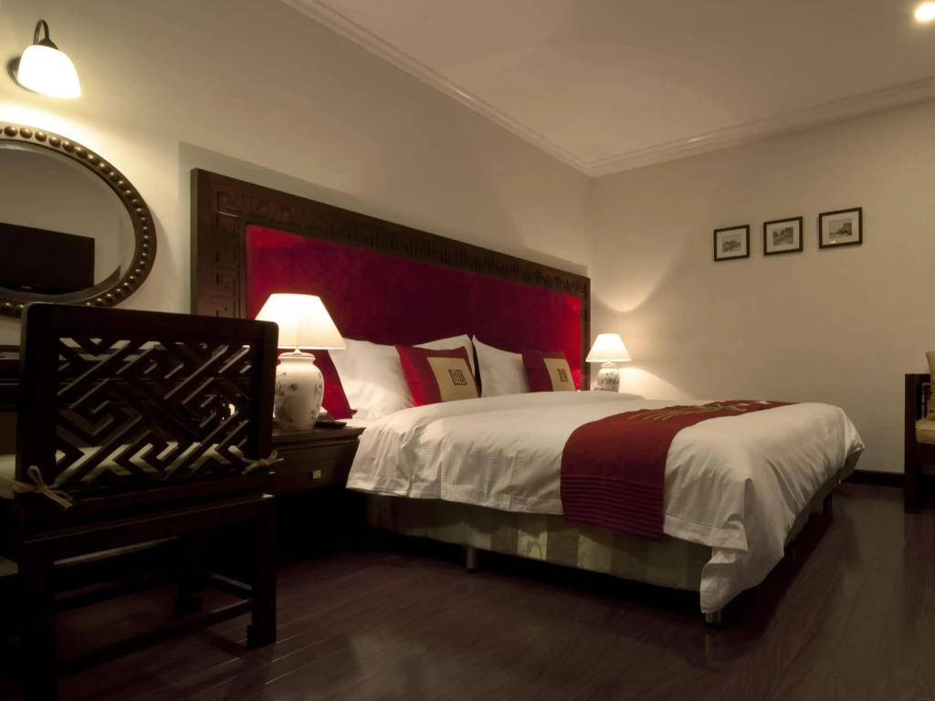 Au Coeur dHanoi Lakeside Hotel