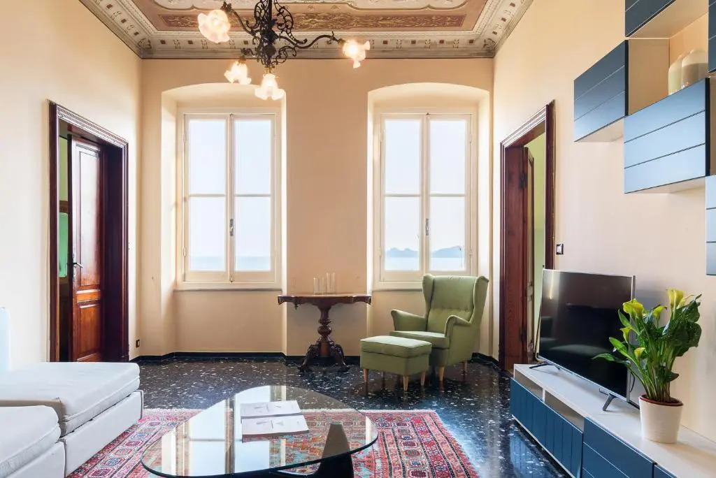Carlotta Flexyrent Apartment