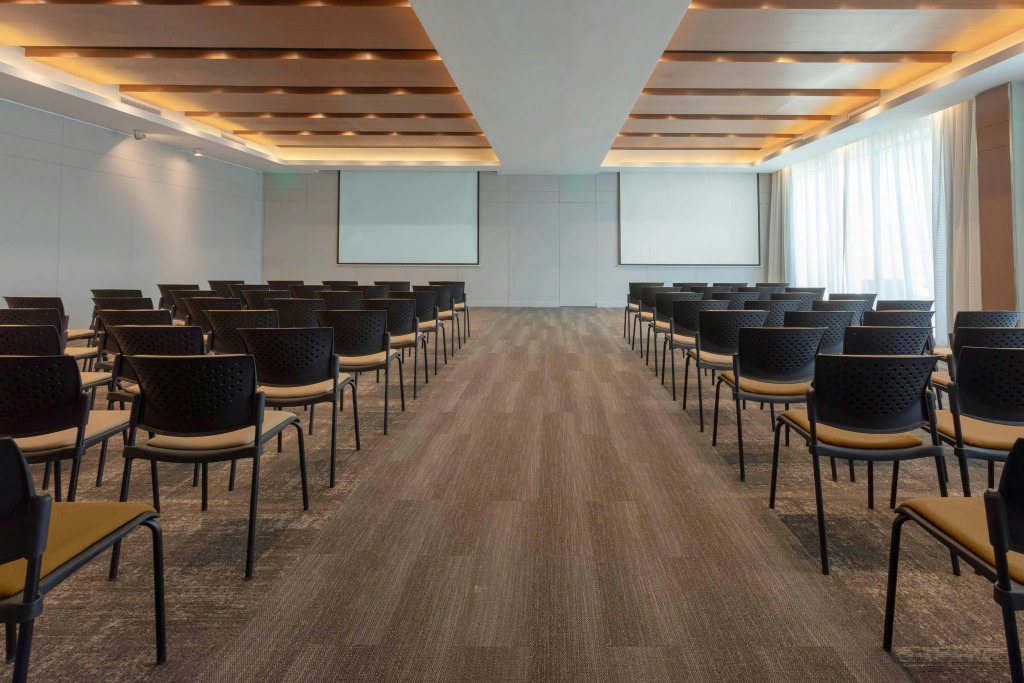 AC Hotel By Marriott Santa Marta