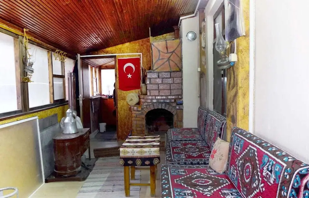 Sarimese Hotel