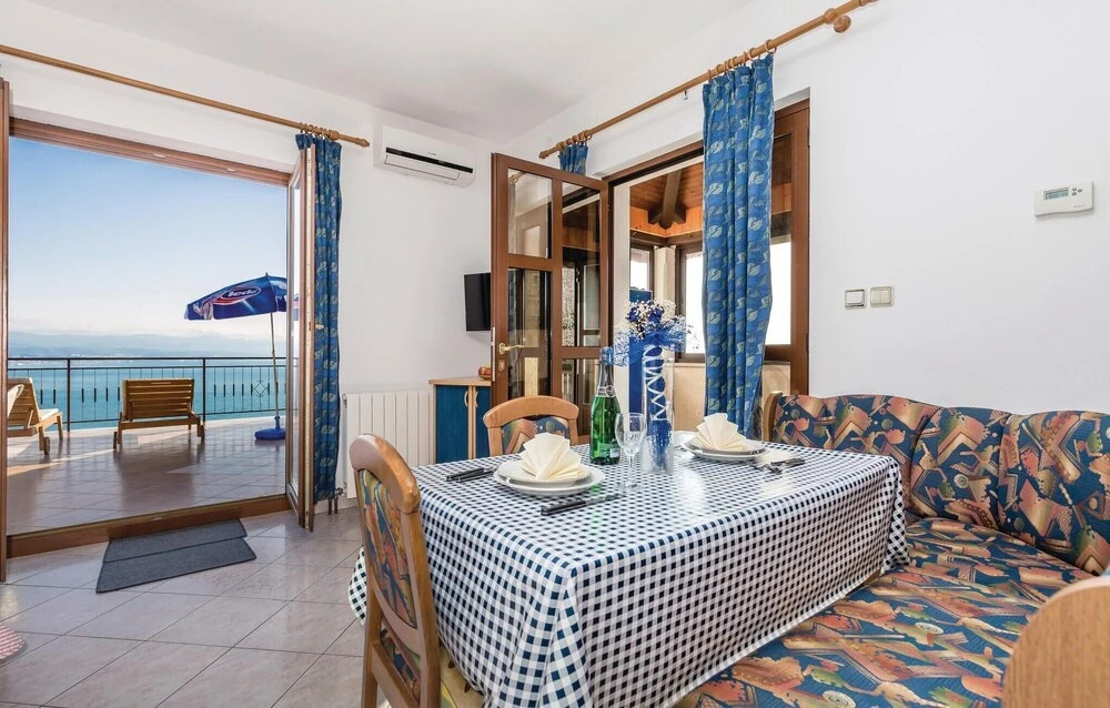 Lovely Home In Lovran