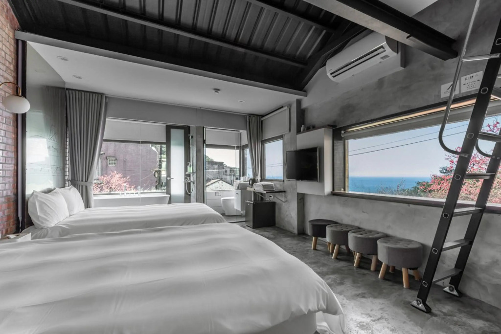 Jiufen The Ore Easy Stay