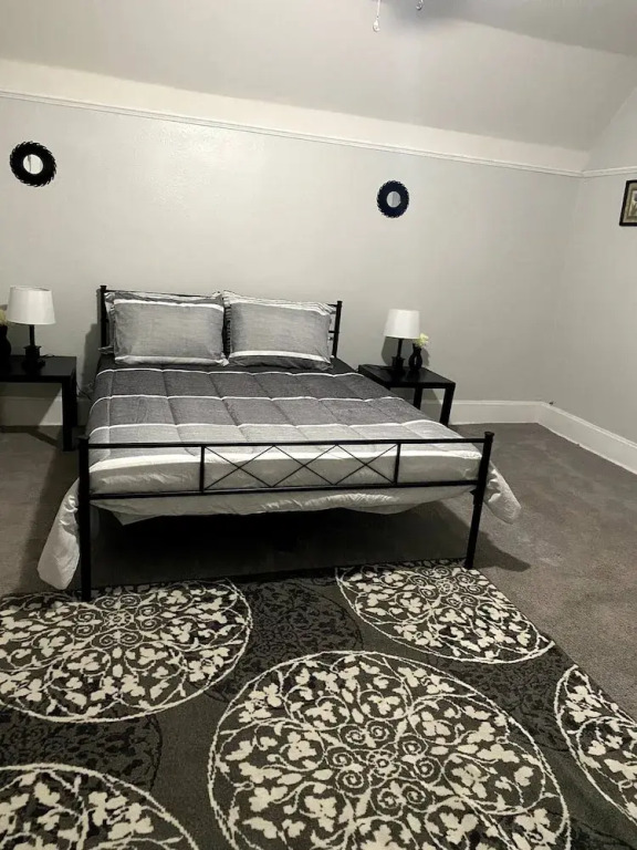 Charming 4 Bedroom House Nissan Sentra Available With Longer Stays