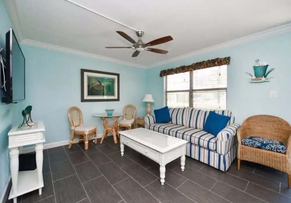 Gulf Holiday By Beachside Management