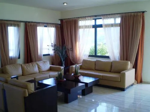 Roubini Apartments