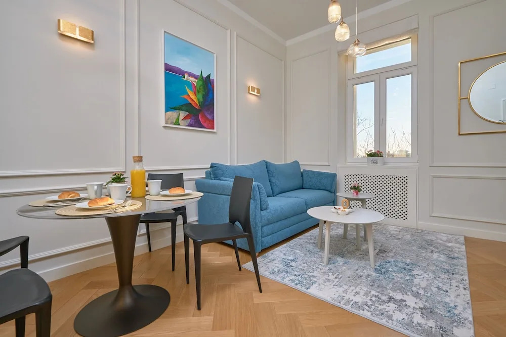Salve Luxury Apartment by Litto