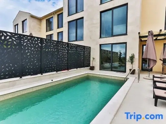 Orange Tree Pool Villas - Sea View and Private Pool