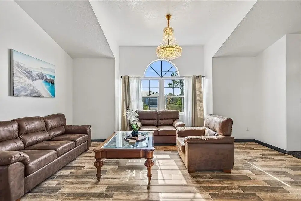 Relaxing Family Retreat In The Heart Of Sebastian 3 Bedroom Home