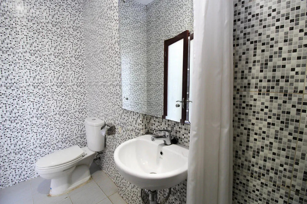 Blitz Hotel Batam Near Sultan Mahmud Ri'ayat Shah