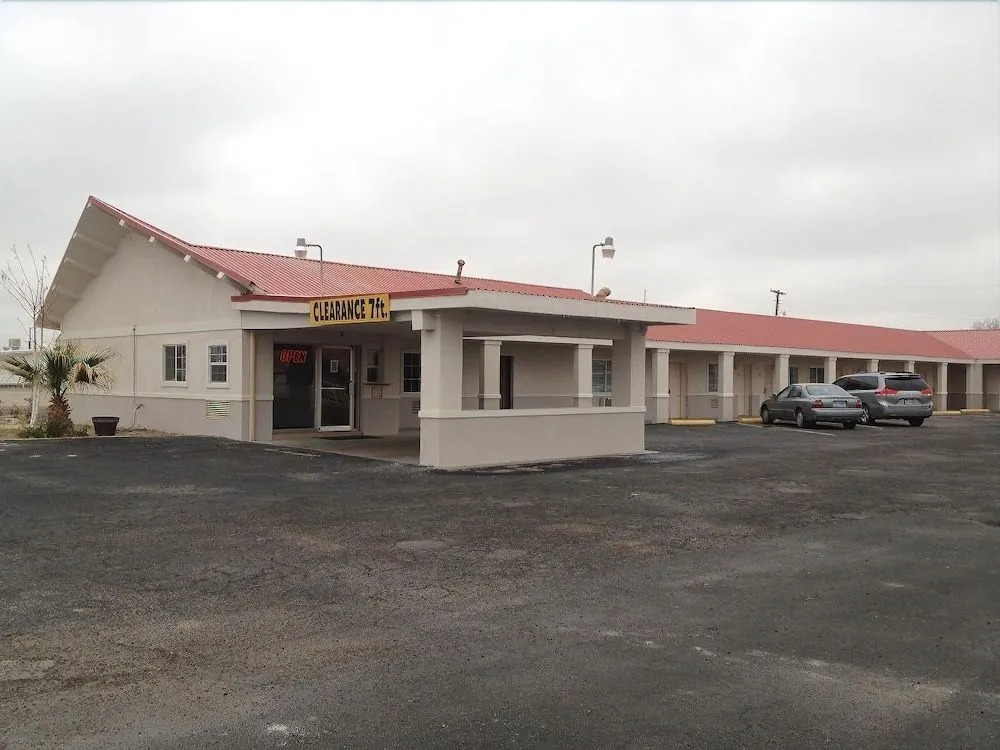 Budget Inn