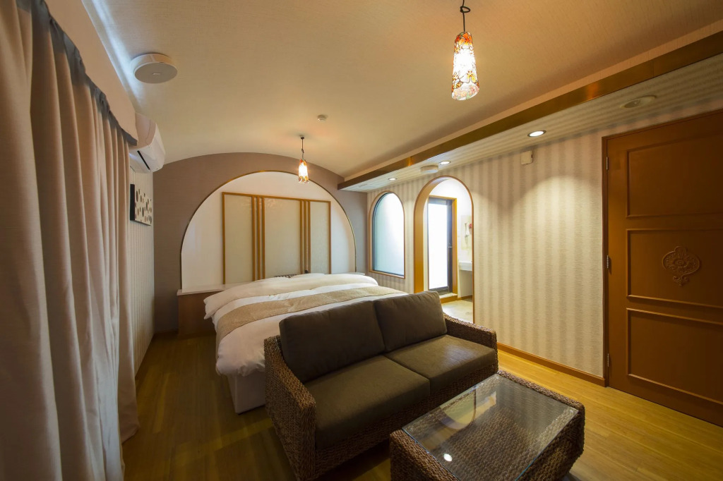 Hotel Lotus Sakai
