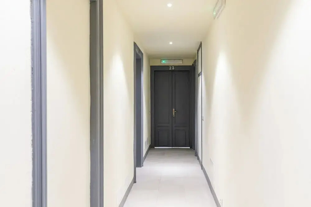 Onlyrooms IV