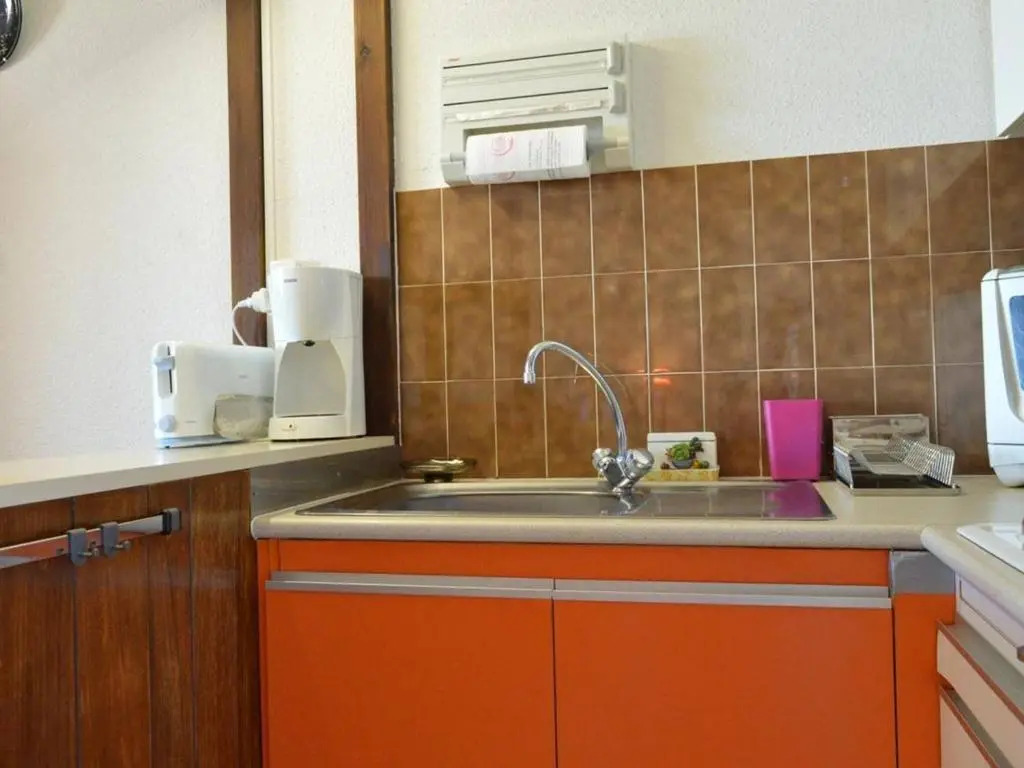 Appartement Cap d'Agde, 2 pièces, 4 personnes - FR-1-249-53