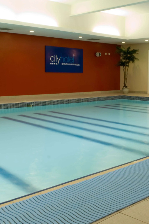 City Hotel