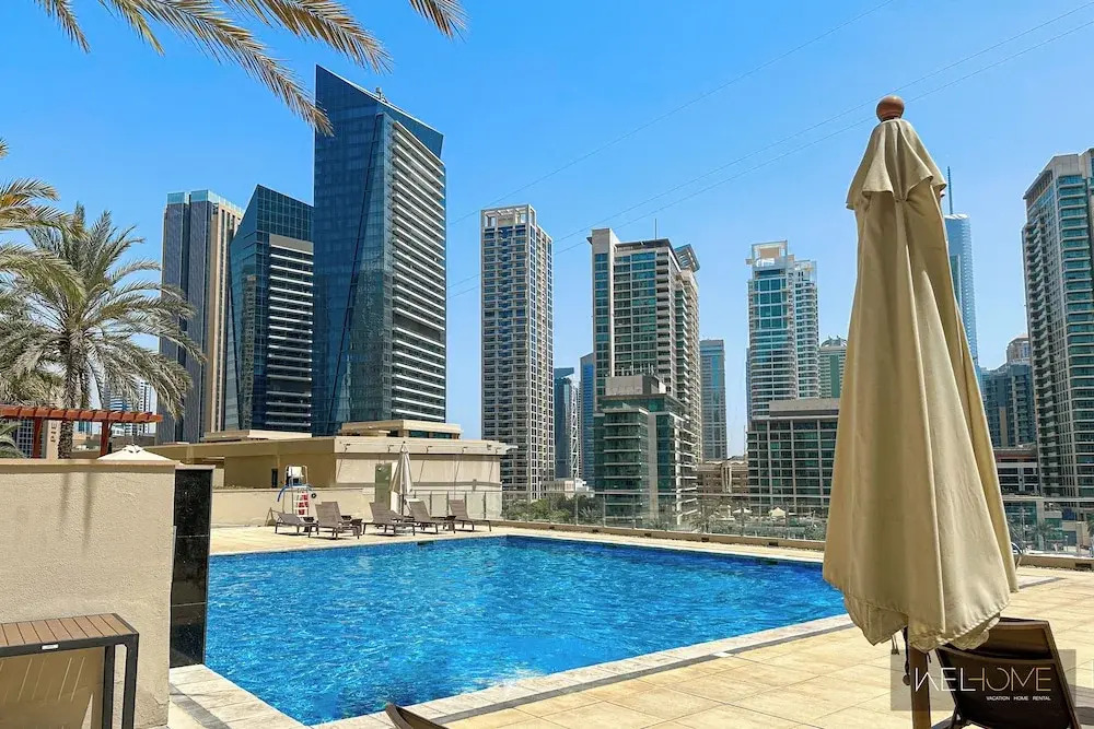 WelHome - Stylish Breathtaking 2BR Apartment in Marina