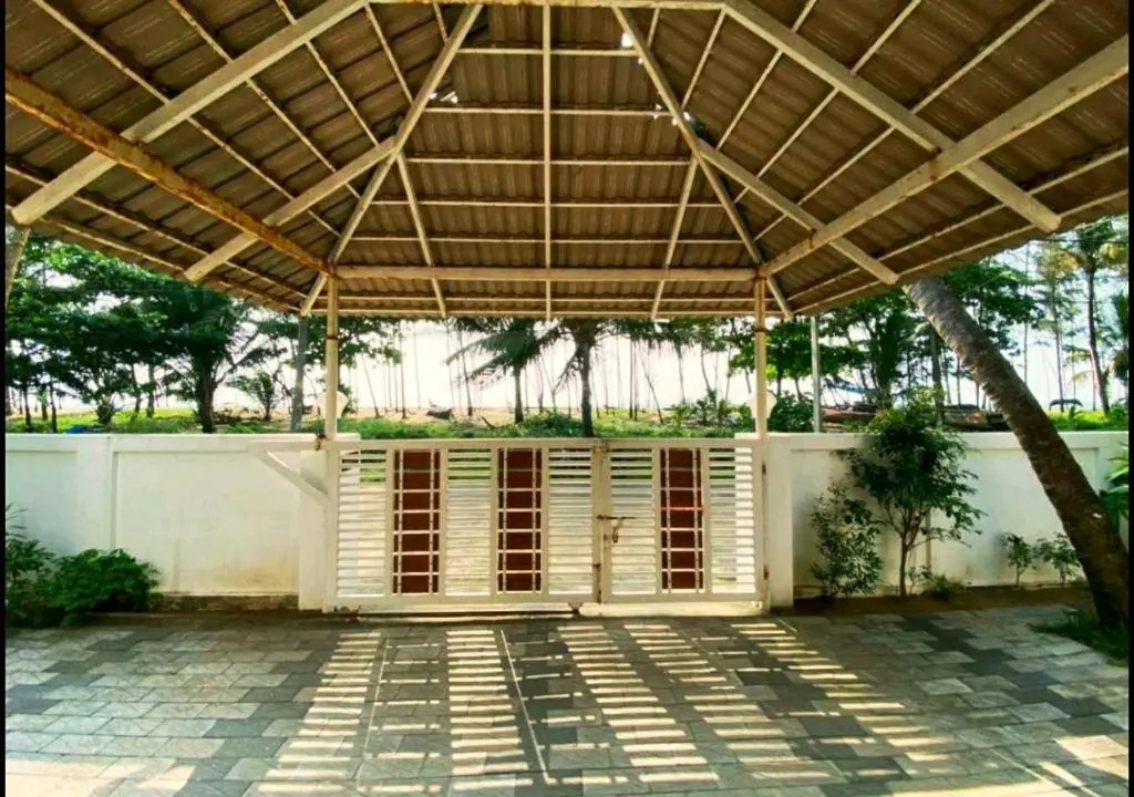 Lighthouse Villa