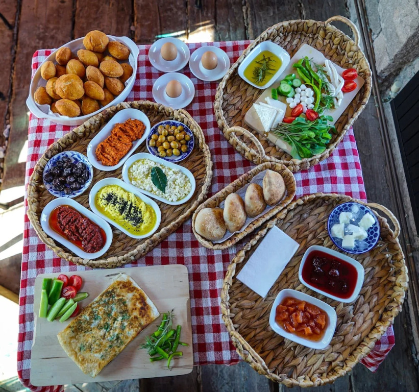 Bi̇ber Evi̇