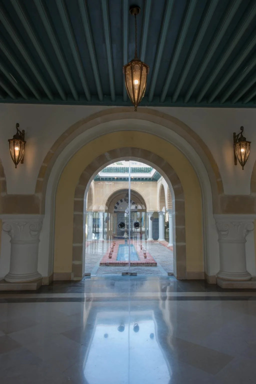 Regency Hotel & Spa