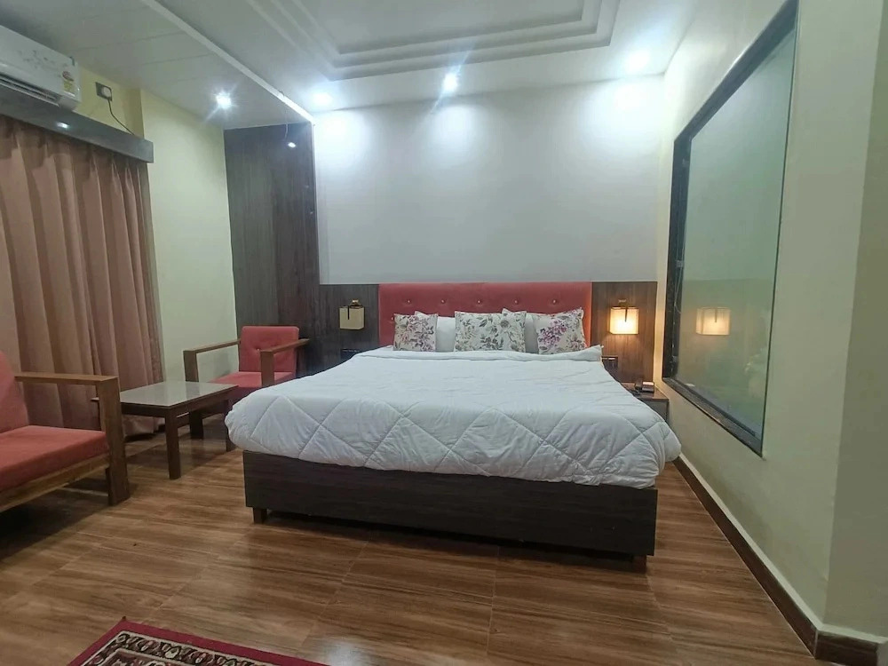 Hotel O Aura Mall Bhopal