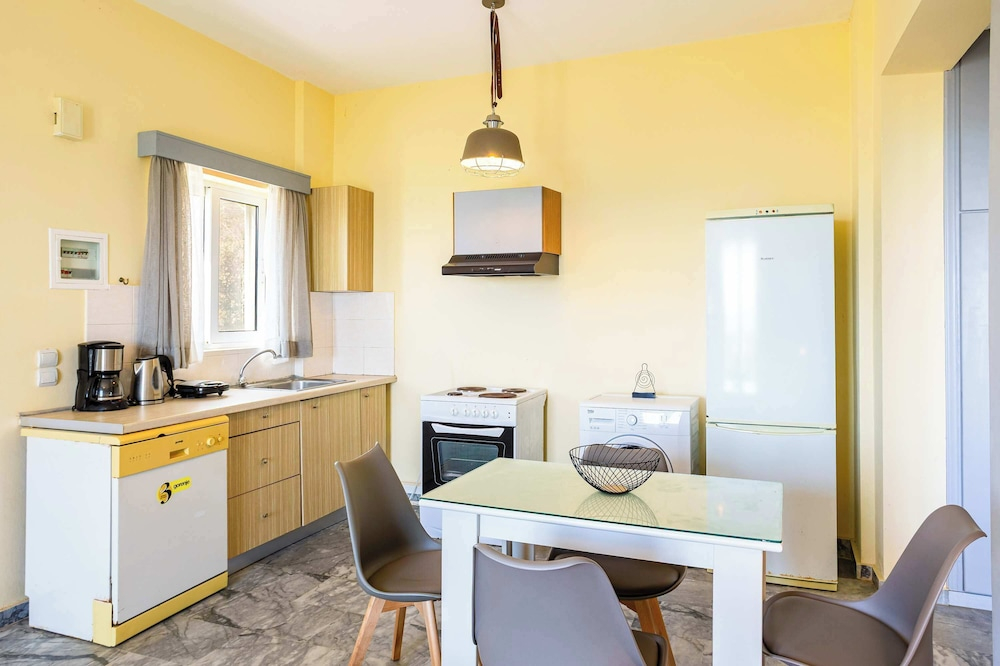 Beachfront Nest Memi Koroni-seaheaven House A1