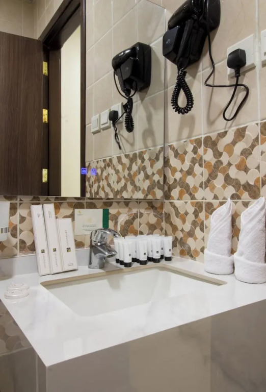 New Level Hotel Bathaa Quraish