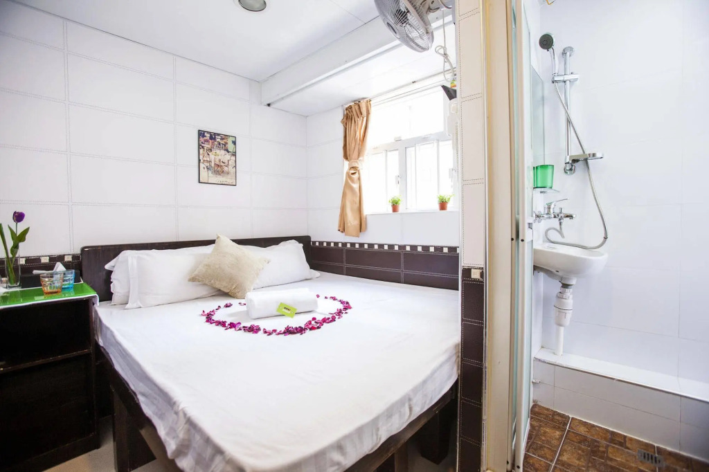 Happy Bee Hostel