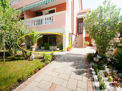 Apartments Nadica