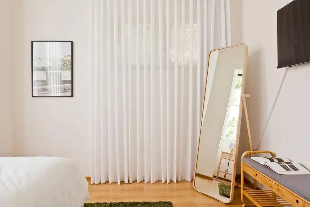 ^Superior 1 BR in the heart of the old north^