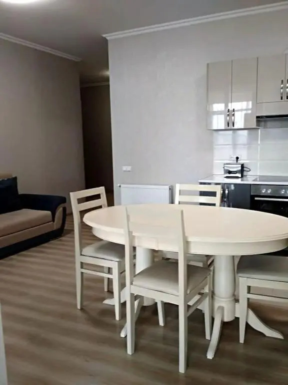 Cozy and comfortable! 35, Zhiuli Shartava Street, Saburtalo,Tbilisi