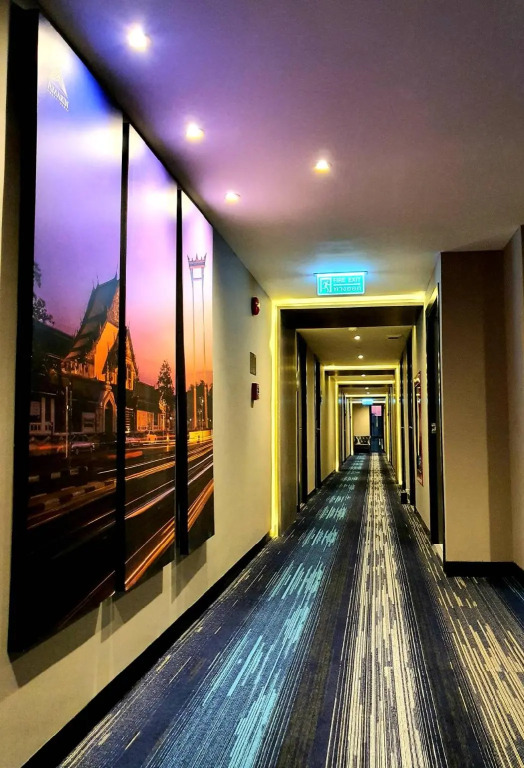 Amarin Hotel Rama 8