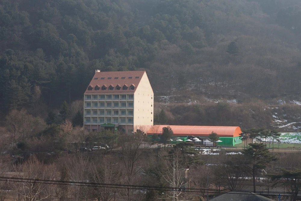 Cp Resort