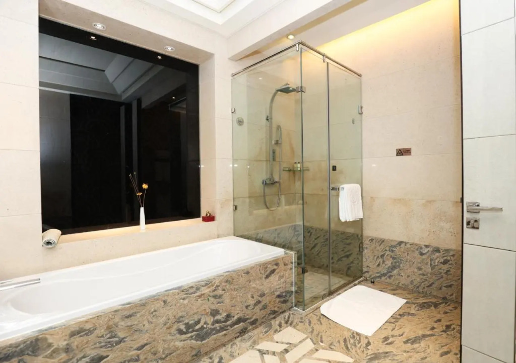 Chateau Star River Shanghai Minhang