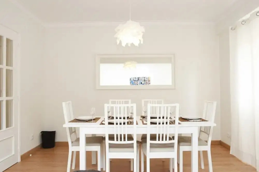 FLH Estoril Family Central Apartment