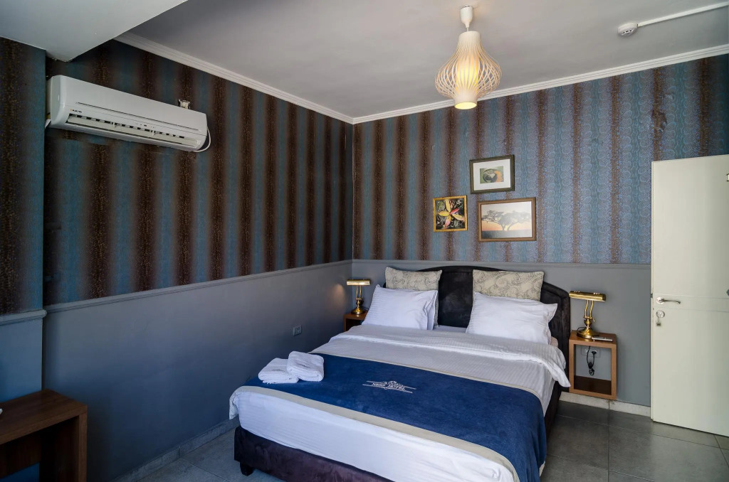 Ness Hotel