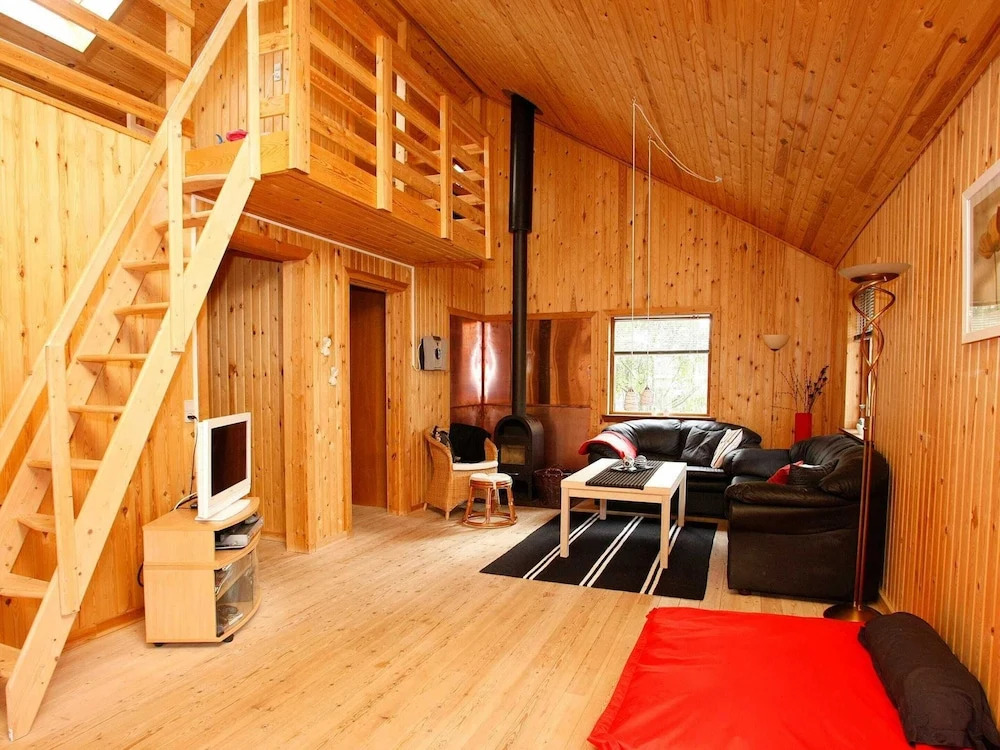 4 Star Holiday Home in Hals
