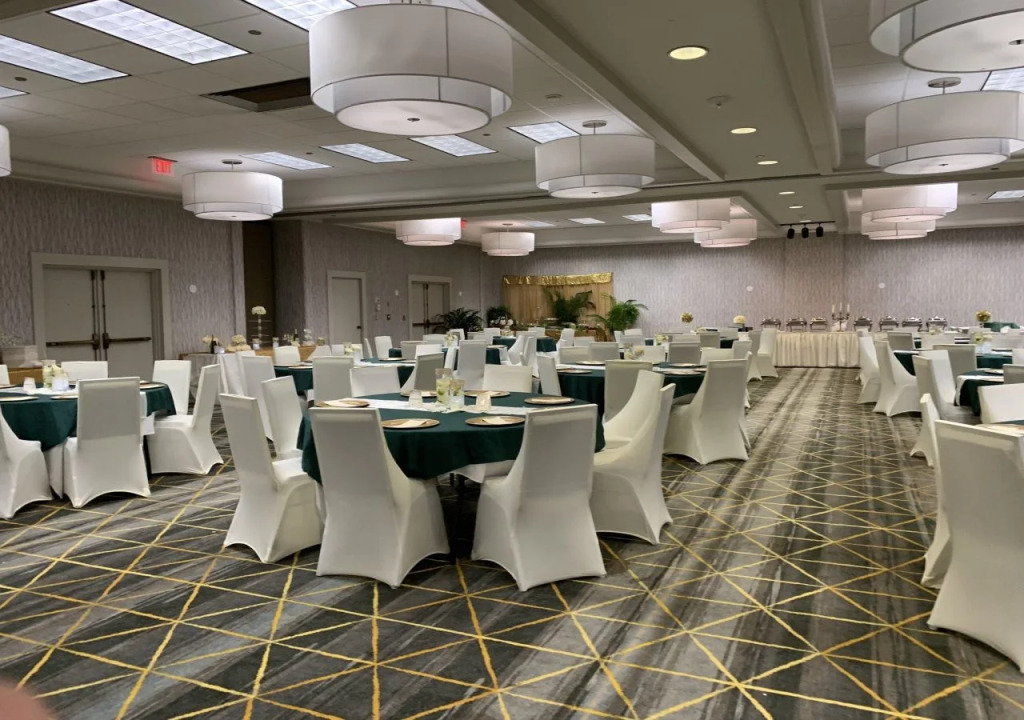 Holiday Inn Baton Rouge-South by IHG