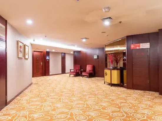 Tianjin Binhai New Area Second Street Baiyun Hotel