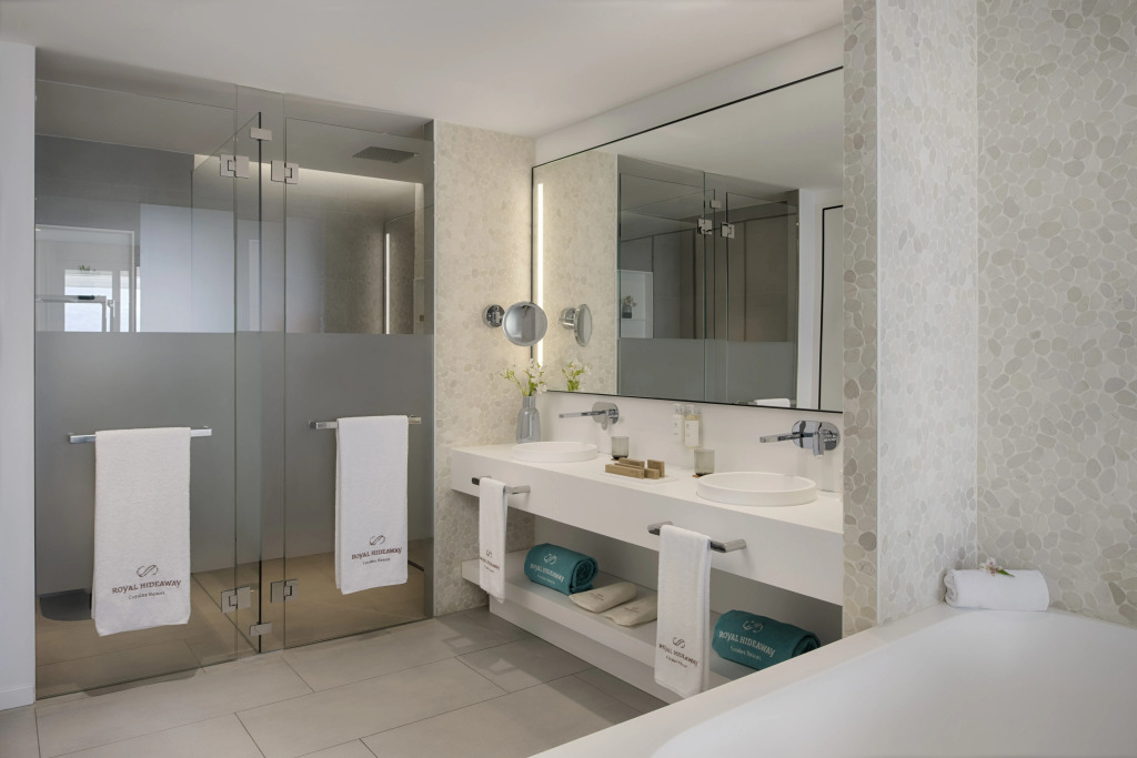 Royal Hideaway Corales Suites