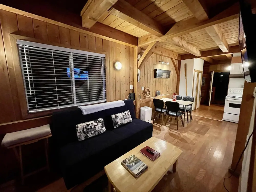 Black Bear Cottage
