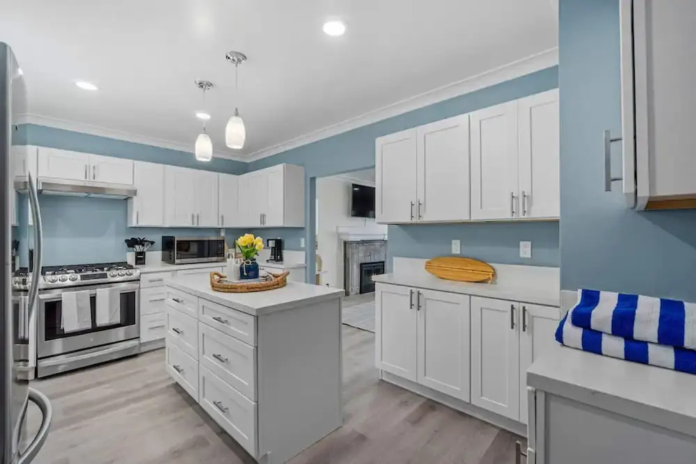 Carlsbad Blvd Villa