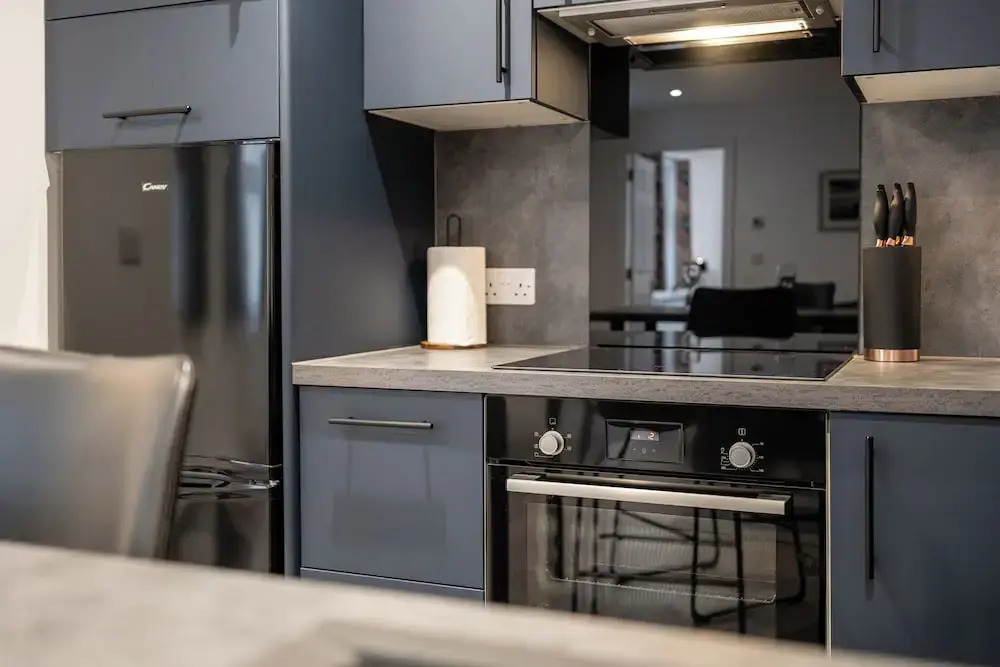 Gorgeous 1 BD in Central Cheltenham