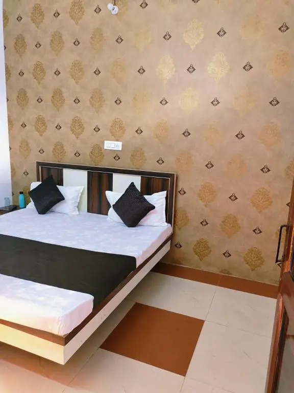 Green View Guest House