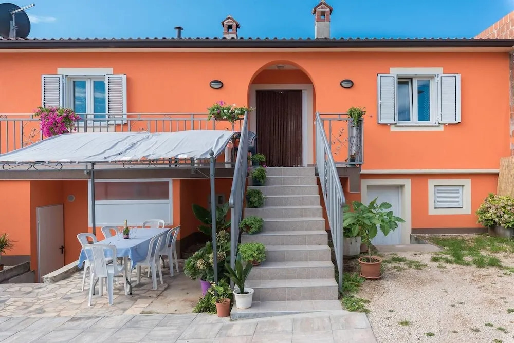 Apartment Ljubicica